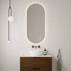 Linn Bad TISTEL ovalt speil med lys (backlight)