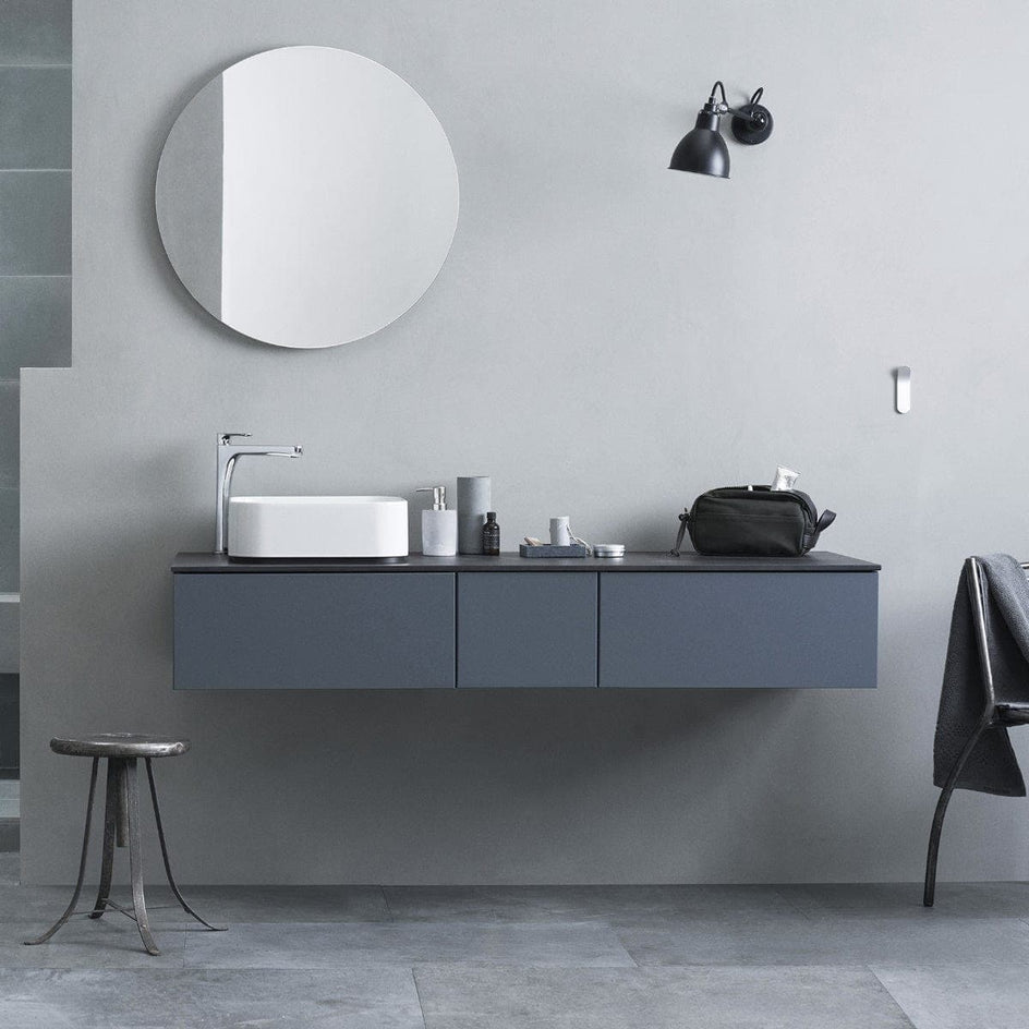 INR Bow Håndkleknagg Svart/Hvit/Krom INR Iconic Nordic Rooms Knagger